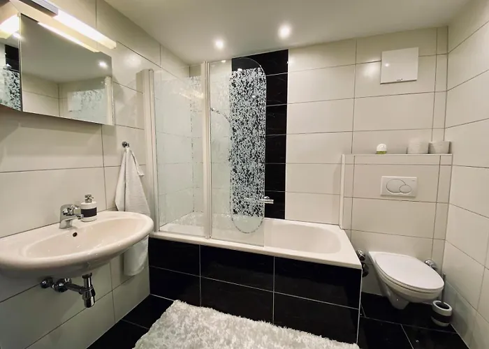 Luxurioeses Und Modernes Zum Wohlfuehlen زيرل